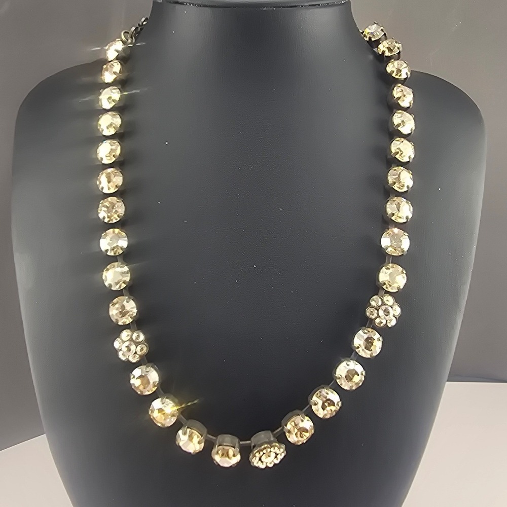 Vintage Cristal Jewels Necklace Champagne Gold Tone Rhinestone Flower 17in